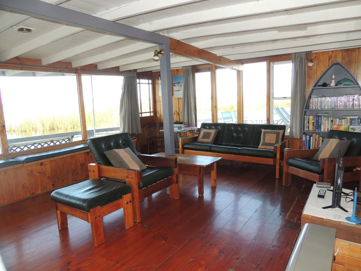 Ps Federal Retreat Paddle Steamer グールワ エクステリア 写真