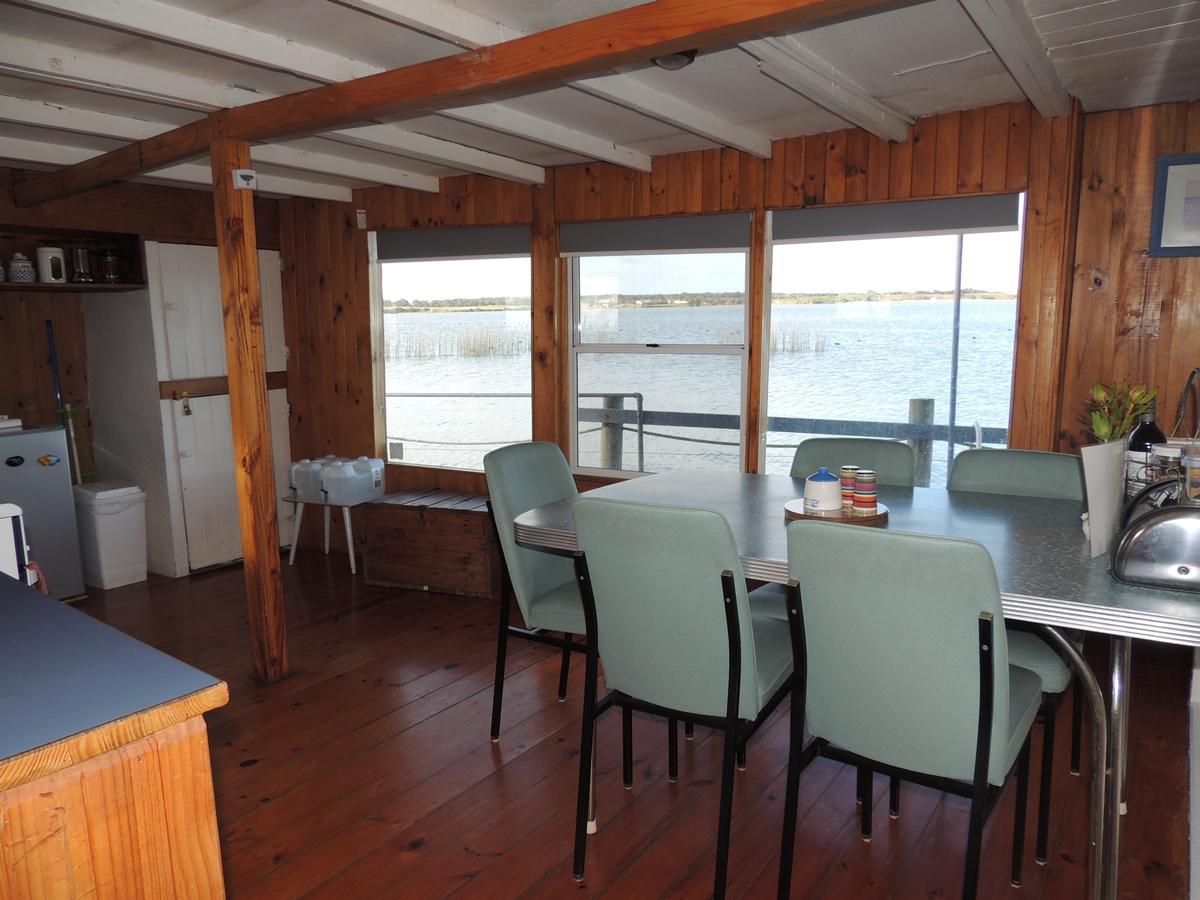 Ps Federal Retreat Paddle Steamer グールワ エクステリア 写真