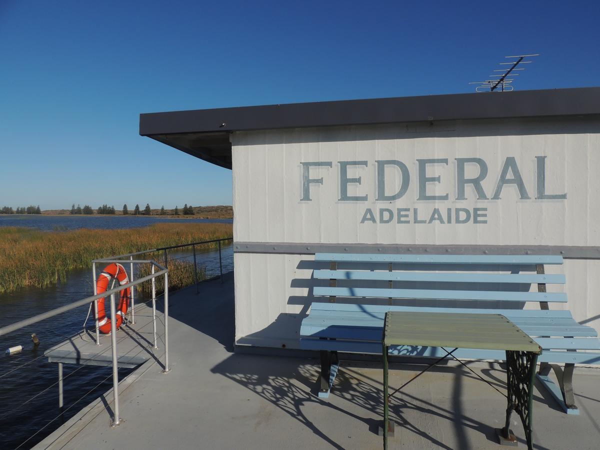 Ps Federal Retreat Paddle Steamer グールワ エクステリア 写真